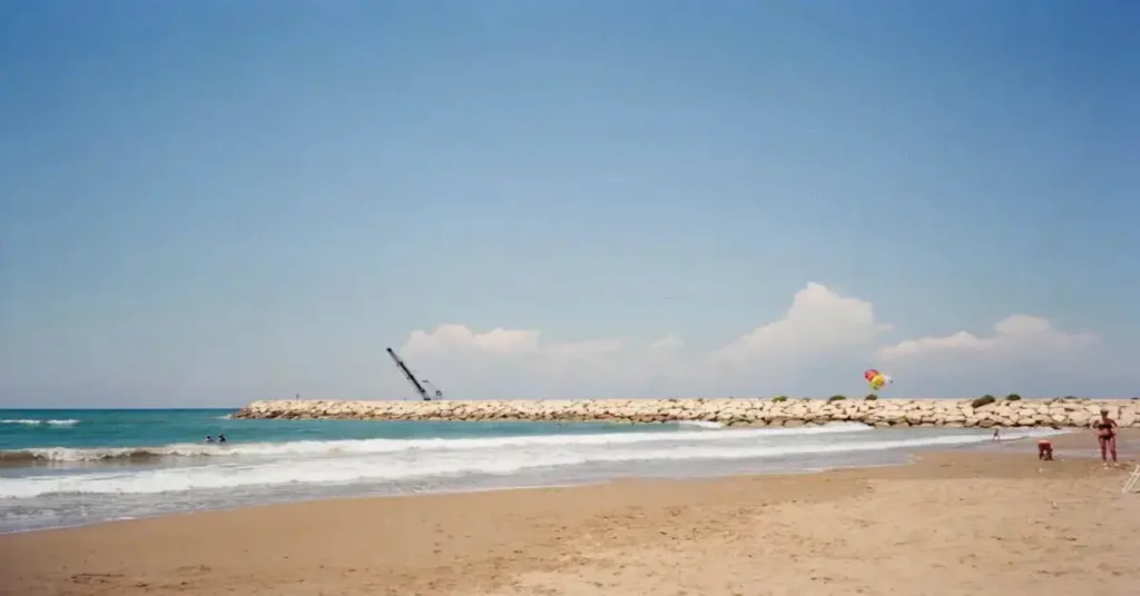 al fisht beach sharjah