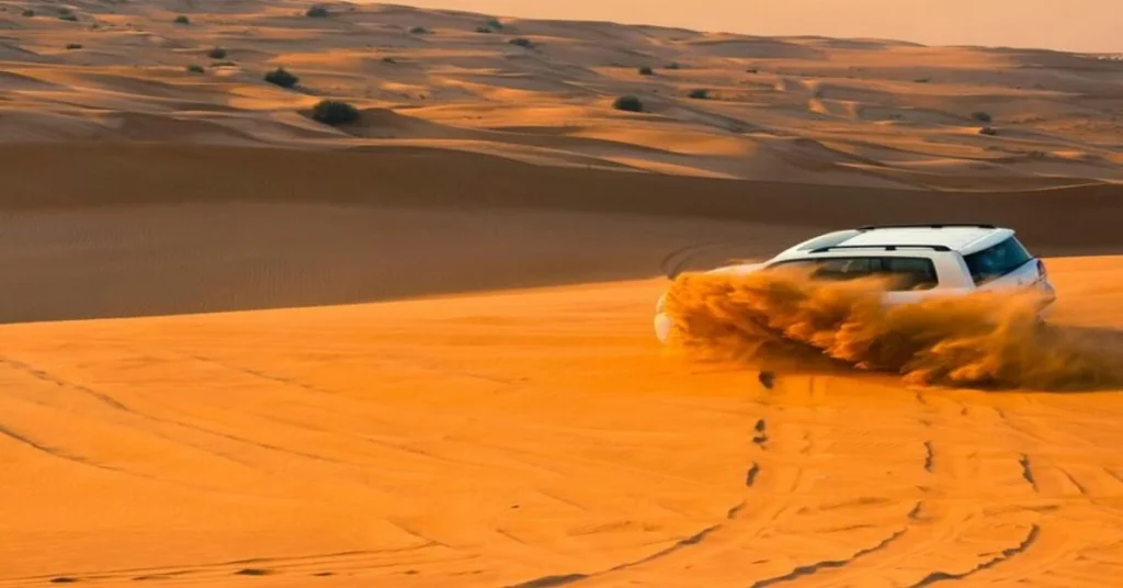 Luxury desert safari in Dubai with dune bashing and sunset views